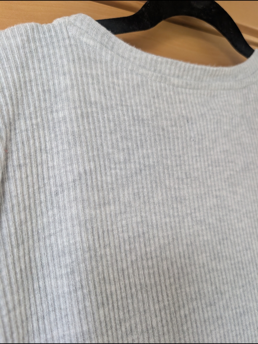Catherine Malandrino Light Gray Ribbed Knit Long-Sleeve Top with Side Lace-Up - Picture 8 of 8